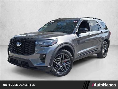 Carbonized Gray Metallic 2025 Ford Explorer ST-Line