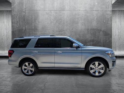 2024 Ford Expedition Platinum