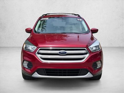 Ruby Red Metallic Tinted Clearcoat 2019 Ford Escape SE