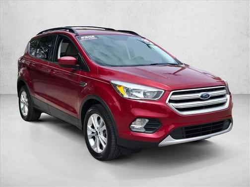 Ruby Red Metallic Tinted Clearcoat 2019 Ford Escape SE