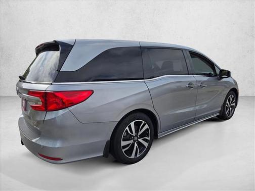 2019 Honda Odyssey Elite