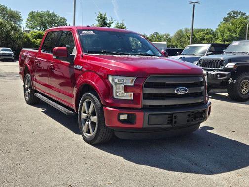 Ruby Red Metallic Tinted Clearcoat 2015 Ford F-150 Lariat