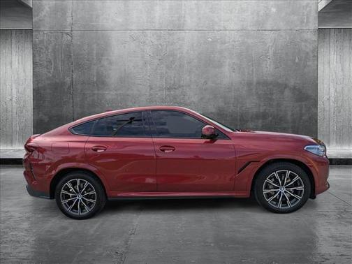 2022 BMW X6 xDrive40i