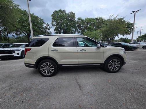 Platinum Dune Metallic Tri-Coat 2018 Ford Explorer Platinum