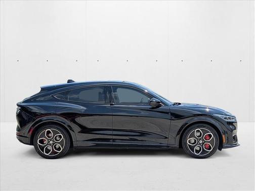 2022 Ford Mustang Mach-E GT