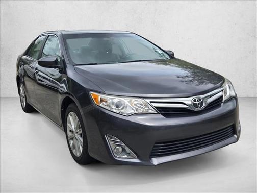 Magnetic Gray Metallic 2013 Toyota Camry XLE
