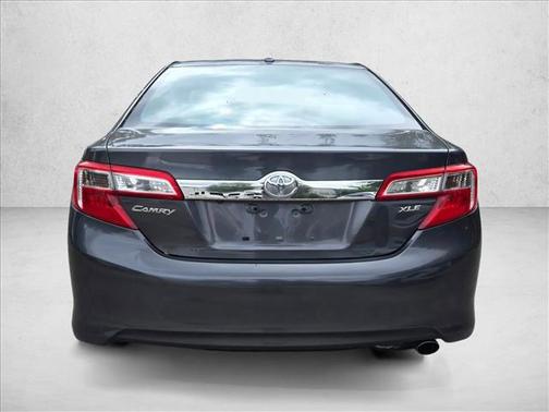 Magnetic Gray Metallic 2013 Toyota Camry XLE