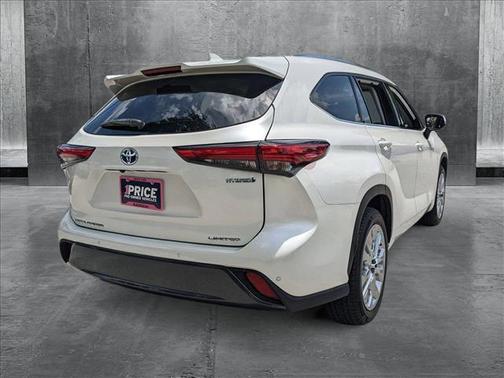 2021 Toyota Highlander Hybrid Limited