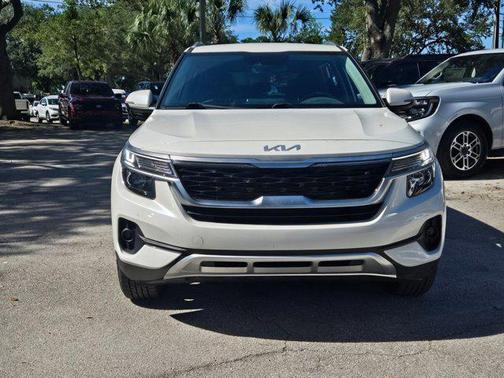 2023 Kia Seltos S