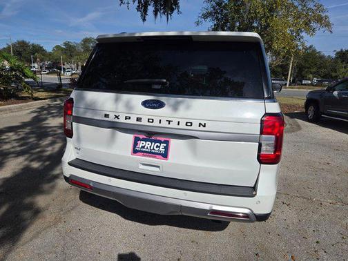 2022 Ford Expedition XLT