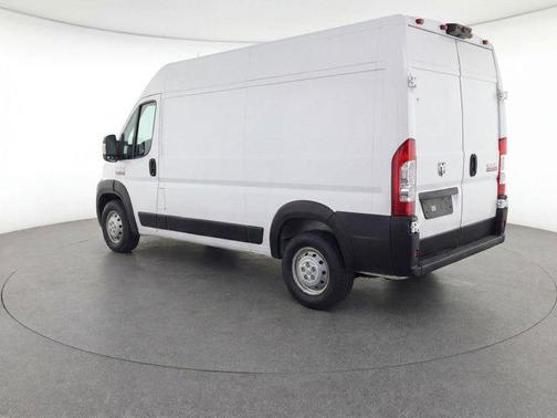 Bright White Clearcoat 2025 RAM ProMaster 2500 Tradesman