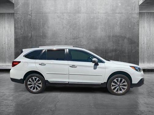 2017 Subaru Outback 2.5i Touring