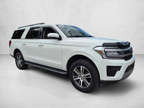 Star White Metallic Tri-Coat 2022 Ford Expedition Max XLT