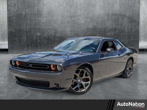 2016 Dodge Challenger SXT