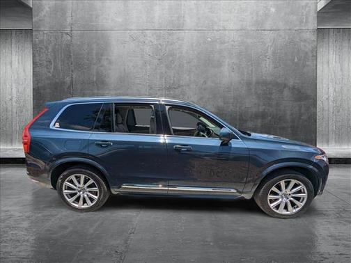 2018 Volvo XC90 T6 Inscription