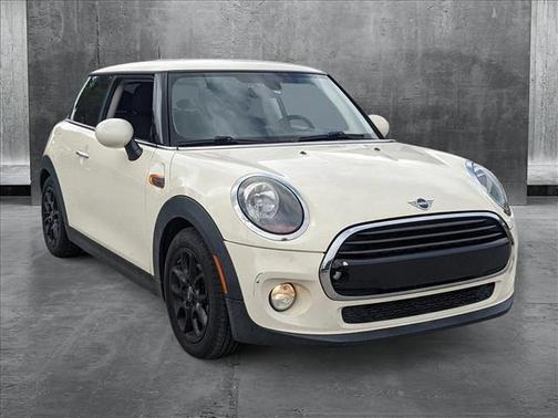 2019 MINI Hardtop Cooper