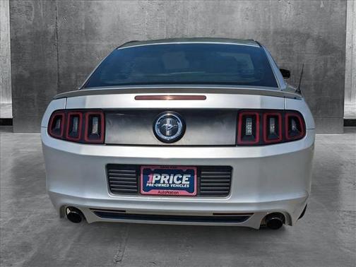 2013 Ford Mustang V6