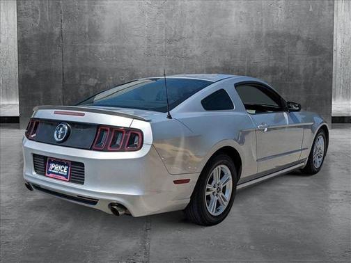 2013 Ford Mustang V6