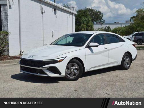 Serenity White 2025 Hyundai ELANTRA SE