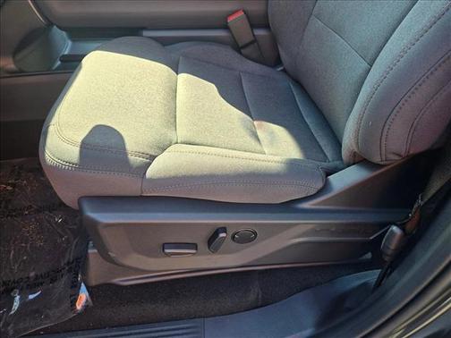 2025 Ford Expedition Max Active 4x2