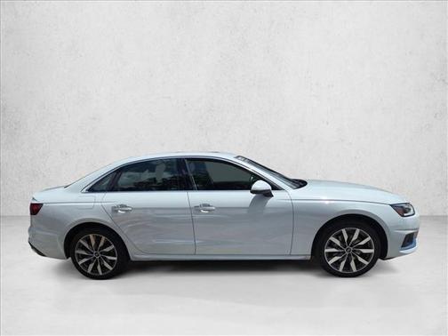 Glacier White Metallic 2022 Audi A4 40 Premium