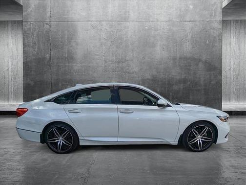 2021 Honda Accord Touring 2.0T