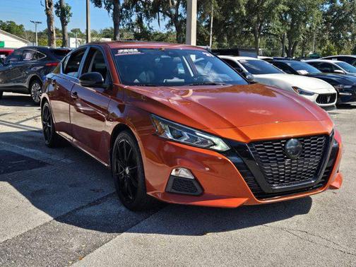 2021 Nissan Altima SR VC-Turbo FWD