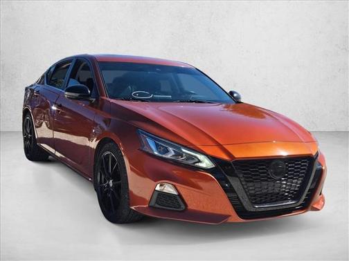 2021 Nissan Altima SR VC-Turbo FWD