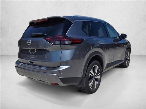Gun Metallic 2025 Nissan Rogue SL