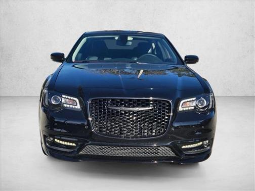2023 Chrysler 300 Touring