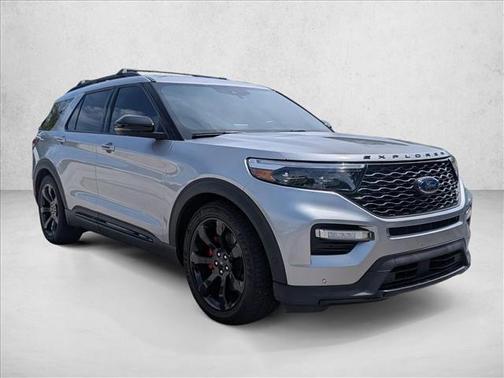 Iconic Silver Metallic 2022 Ford Explorer ST