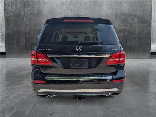 2017 Mercedes-Benz GLS 450 4MATIC