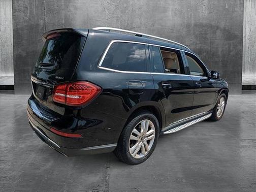 2017 Mercedes-Benz GLS 450 4MATIC