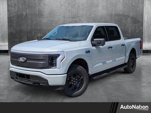 2025 Ford F-150 Lightning XLT