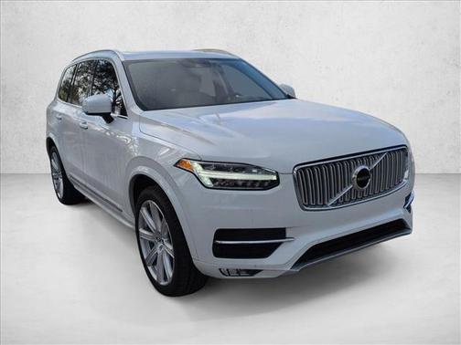 2019 Volvo XC90 T6 Inscription