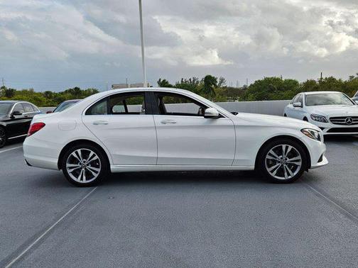 2017 Mercedes-Benz C-Class C 300 4MATIC Luxury