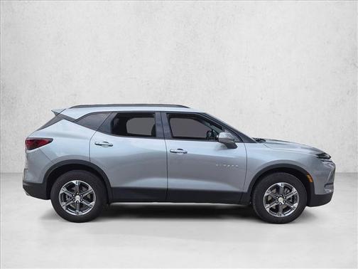 Sterling Gray Metallic 2023 Chevrolet Blazer 2LT
