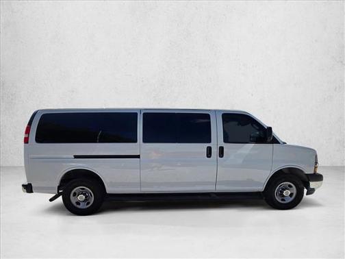 Summit White 2020 Chevrolet Express 3500 RWD 3500 Extended Wheelbase LT