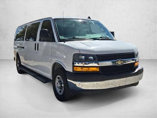 Summit White 2020 Chevrolet Express 3500 RWD 3500 Extended Wheelbase LT