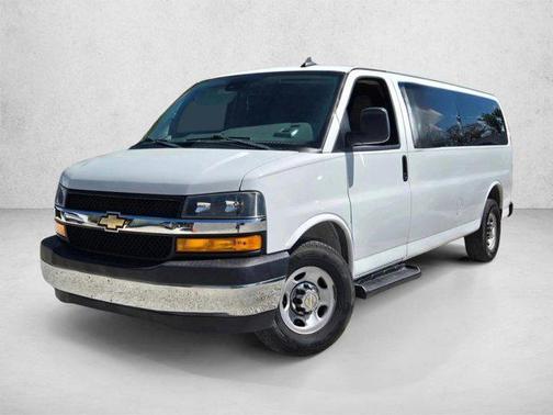 Summit White 2020 Chevrolet Express 3500 RWD 3500 Extended Wheelbase LT