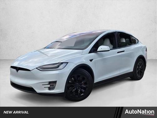 Pearl White Multi-Coat 2018 Tesla Model X 100D