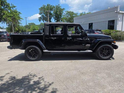 Black Clearcoat 2023 Jeep Gladiator Overland
