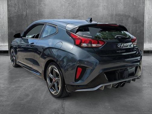 2020 Hyundai Veloster Base