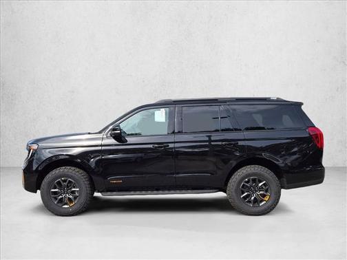 Agate Black Metallic 2026 Ford Expedition Tremor