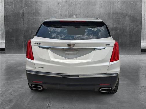 2018 Cadillac XT5 Premium Luxury