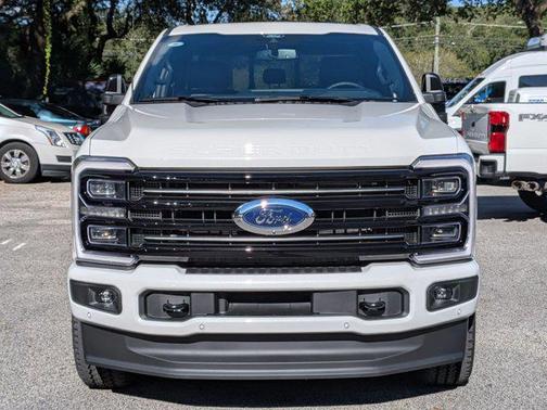 2026 Ford F-350 Platinum