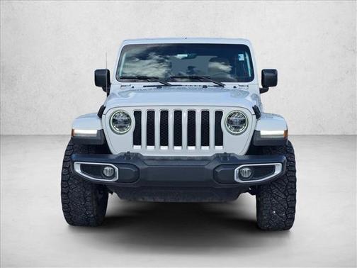 Bright White Clearcoat 2018 Jeep Wrangler Unlimited Sahara