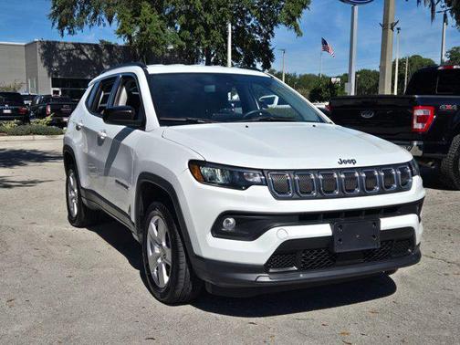 2022 Jeep Compass Latitude