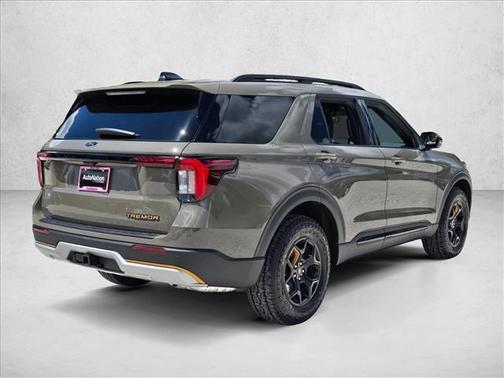 Marsh Gray 2026 Ford Explorer Tremor