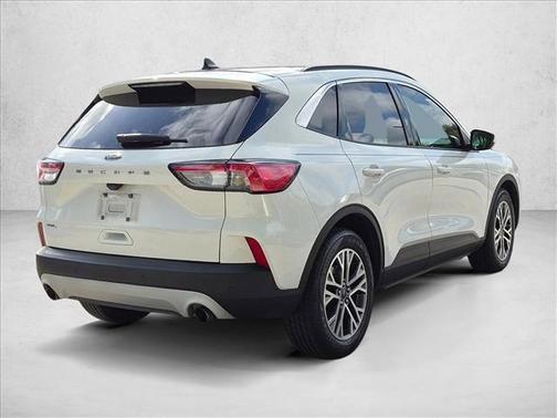 Star White Metallic Tri-Coat 2021 Ford Escape SEL